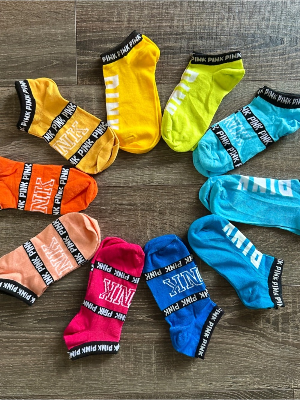 PINK Victoria's Secret Assorted Low-Cut Athletic Socks - Multicolor 10 Pack